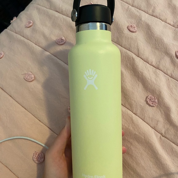 light yellow hydroflask